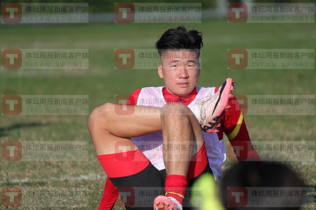 华体会体育-U17球员代表岳瑞杰：后浪推前浪，中国足球才能进步