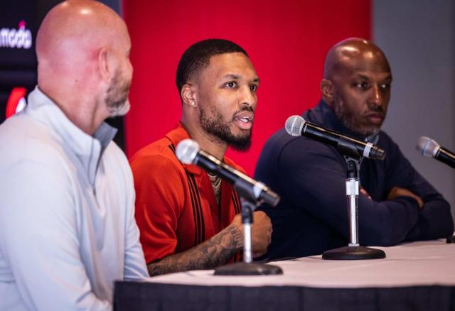 利拉德细聊开拓者未来 期待以最强状态完成回归